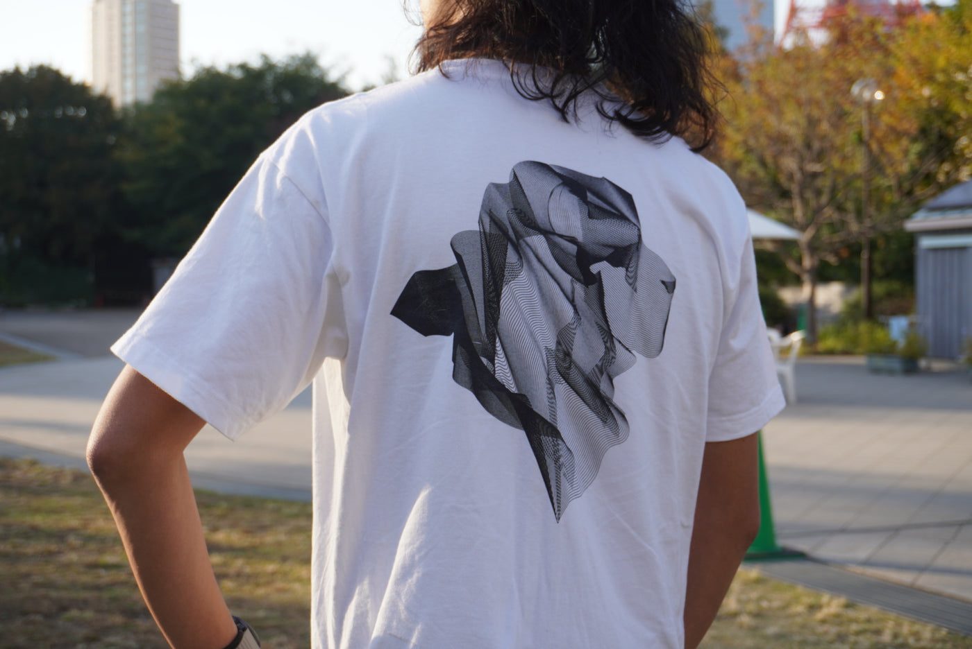 The Beastロゴ Tシャツ（白）